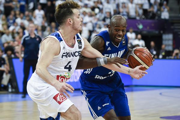 FINSKA SE IZJEDNAČILA SA SRBIJOM: Švajcarska je opet bila na korak do iznenađenja!