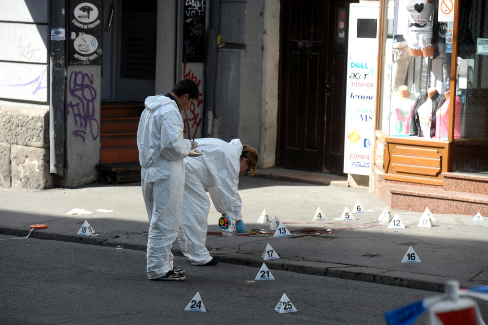 Je l' sam rekao da ću ti ubiti trudnu devojku ako ne budeš ubijao po Crnoj Gori? Znam da imaš sestru u Americi! ŽESTOKA SVAĐA OPTUŽENIH ZA UBISTVO NIKOLE BOJOVIĆA!