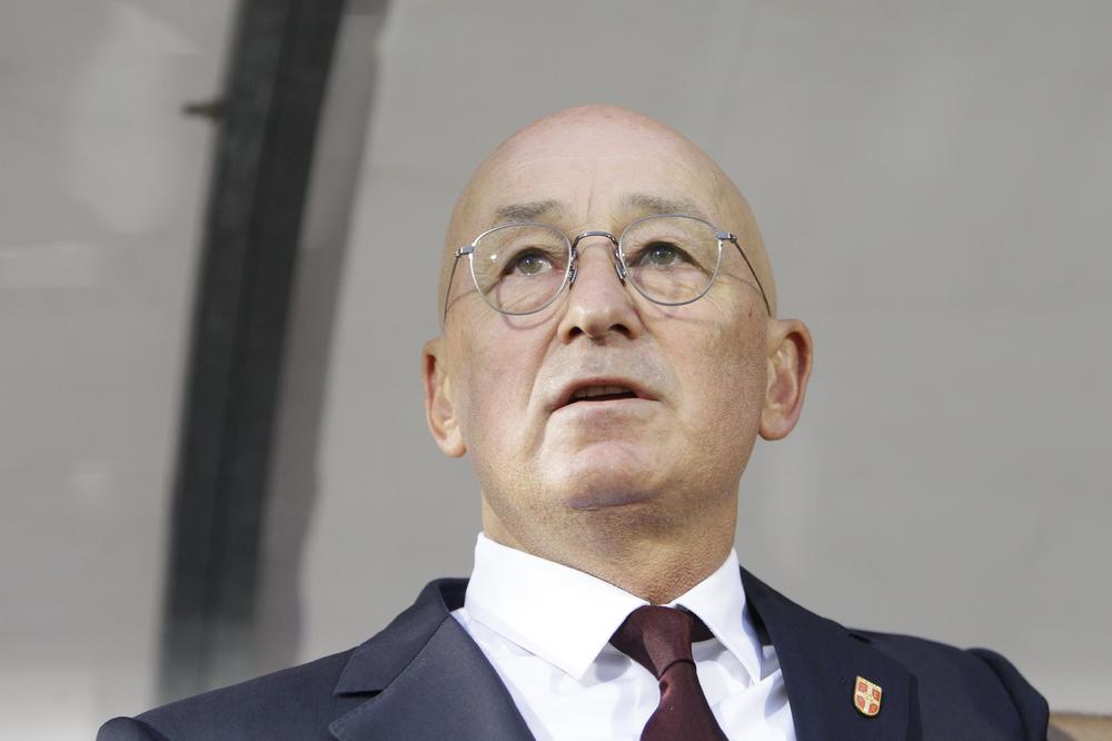 "Smene Muslina jer neće da vodi dvojicu na Mundijal, a onda nas igrače vređaju"