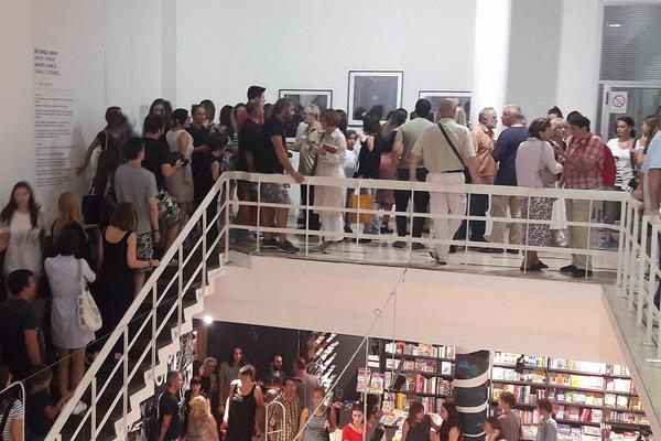 To može biti samo Dejvid Linč! 56 crno-belih fotografija zbog kojih ćete potrčati u DKC!