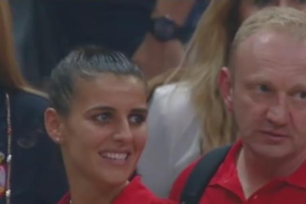 Ana Dabović i Đilas ponovo zajedno! Njihovi pogledi govore 1000 reči! (FOTO)