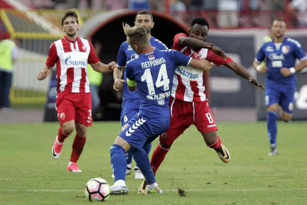 POVRATNIK NA KLUPU! Posle neočekivane ostavke, novi trener pred promocijom? (FOTO)