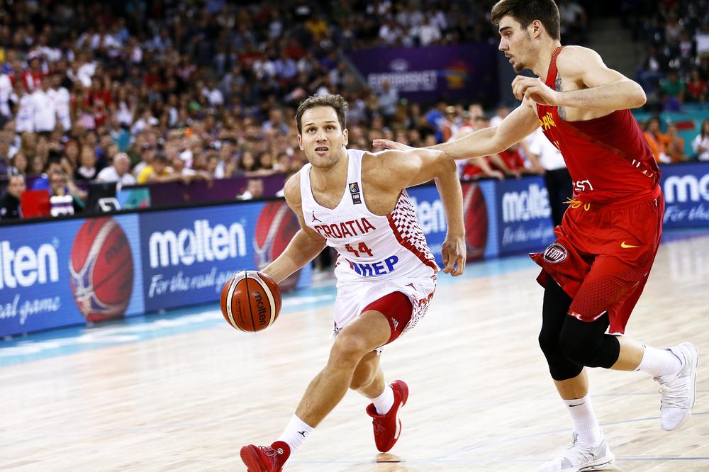 TRILER U RUMUNIJI! Hrvati namučili Špance! Vučević odveo Crnogorce među 16 najboljih, a Mađari vezali i drugu pobedu na Eurobasketu! (FOTO) (VIDEO)