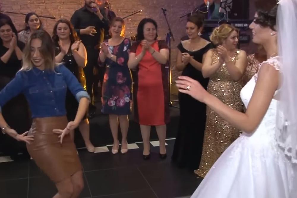 RASTURILA SVADBU, MLADA OSTALA U ČETVRTOM PLANU: Da li je ova devojka izvela NAJSEKSI PLES IKAD? (VIDEO)