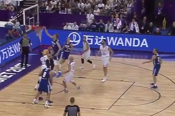 KUCANJE, KUCANJE I SAMO KUCANJE: Najbolji potezi 6. dana Eurobasketa, Šarić u ulozi Tea i finsko čudo od deteta! (VIDEO)