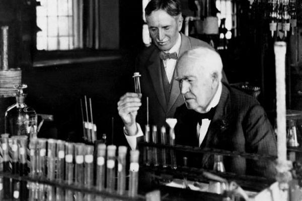 Nemaju ni dana škole, ali su promenili svet iz korena! 7 ljudi koji su utemeljili istoriju! (FOTO)