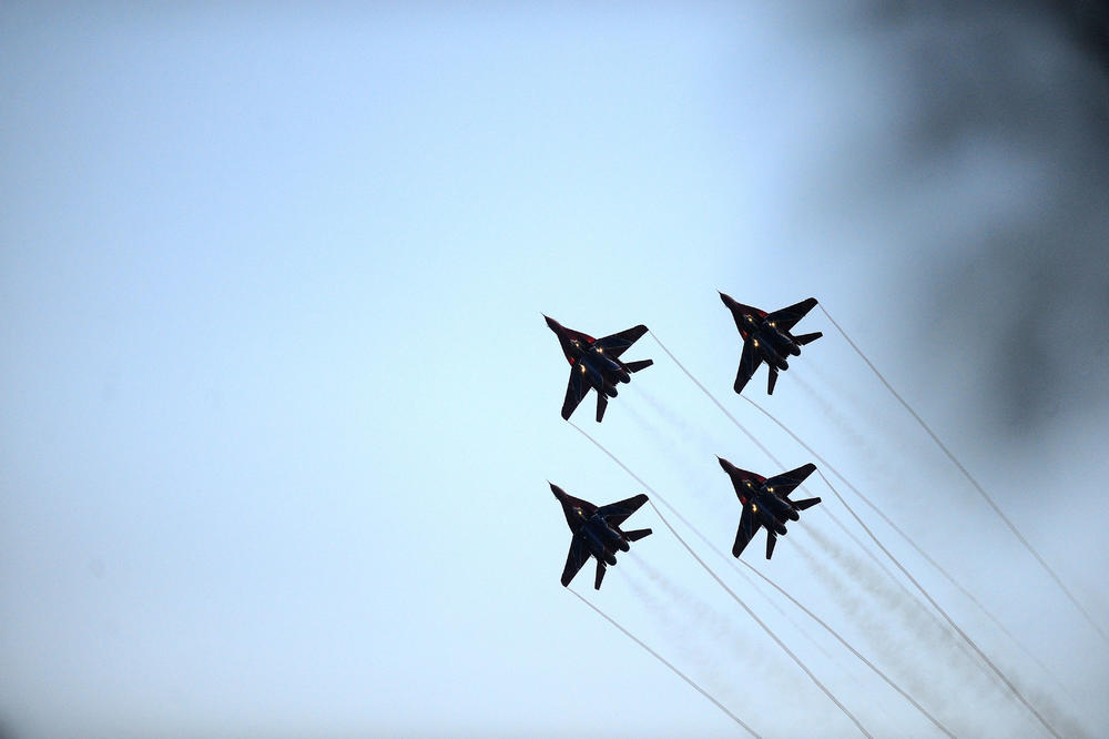 SRPSKA VOJSKA DOBIJA 19 MOĆNIH LETELICA: Vučić izneo plan nabavke ratnog vazduhoplovstva i posebne opreme iz Kine