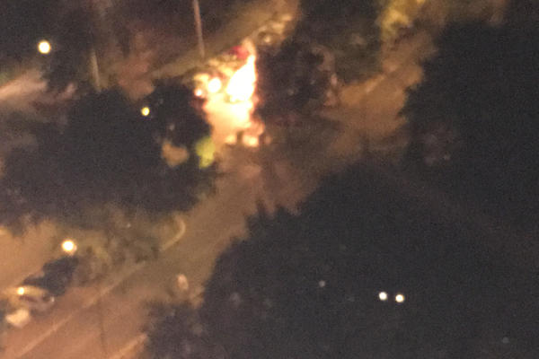 EKSPLOZIJA I ZAPALJENI AUTO PROBUDILI POLA BEOGRADA: Ponoćna drama na Vidikovcu! (FOTO) (VIDEO)