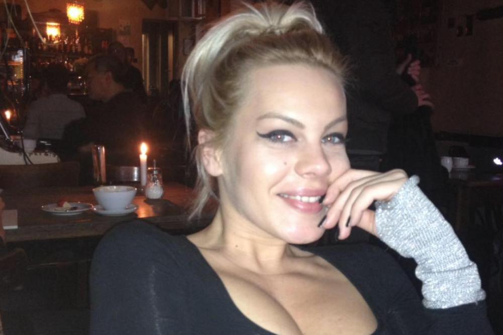 NAŠA GLUMICA PREŽIVELA POKUŠAJ UBISTVA PA POKAZALA KAKO IZGLEDA: O njenom TELU svi BRUJE, da li je OVO REALNO?!