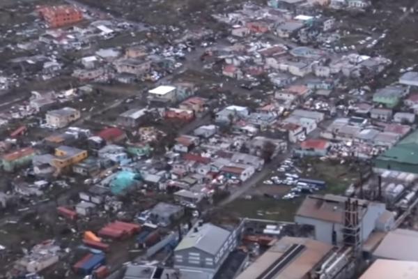 IRMA DOLAZI, SVI BEŽE! Pogledajte kako će Majami izgledati NAKON UDARA VETRA OD 250km/h i OGROMNIH TALASA (VIDEO)