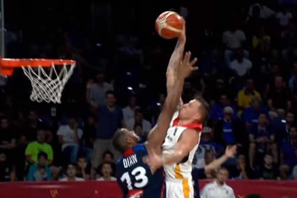 Najbolji potezi prvog dana osmine finala: Dve blokade, zakucavanje ljubimca Grobara i legende Grčke reprezentacije... Sve je ostalo u senci prelepe akcije Nemaca! (VIDEO)