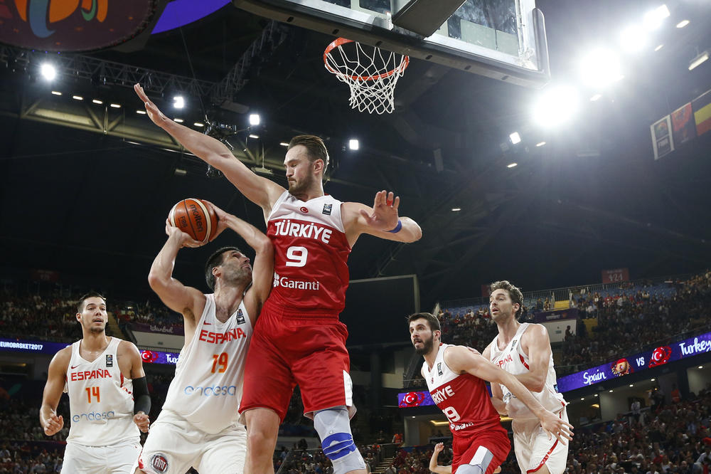 Turci se borili kao lavovi, ali Španci su Španci... (FOTO)