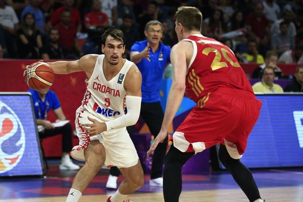 DARIO ŠARIĆ IZAŠAO IZ MEDIJSKE ILEGALE: Vidim da svi imaju nešto da kažu o meni! Duda Ivković mi je košarkaški otac!