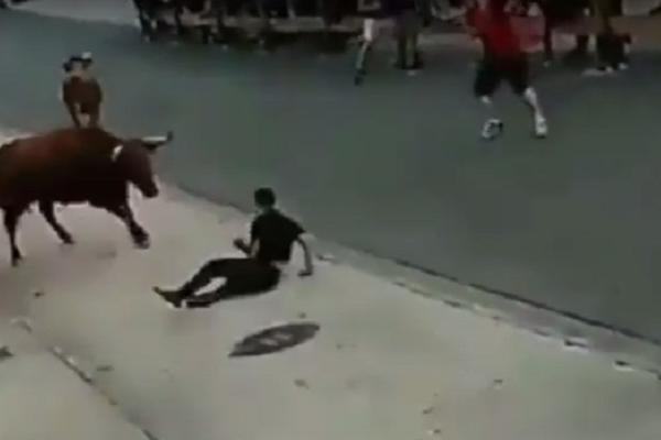 NIKO NE ZNA KAKO JE PREŽIVEO: Da li je ovaj lik NINĐA ili jednostavno ima LUDU SREĆU? (VIDEO)