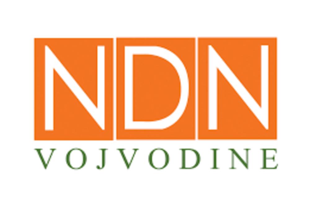 NOVI NAPAD NA NOVINARE: Ponovo uništena tabla sa natpisom NDNV-a