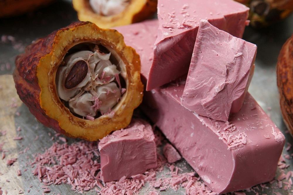 Otkrivena 4. vrsta čokolade! Ima boju kao rubin, a kakvog je tek ukusa?! (FOTO)
