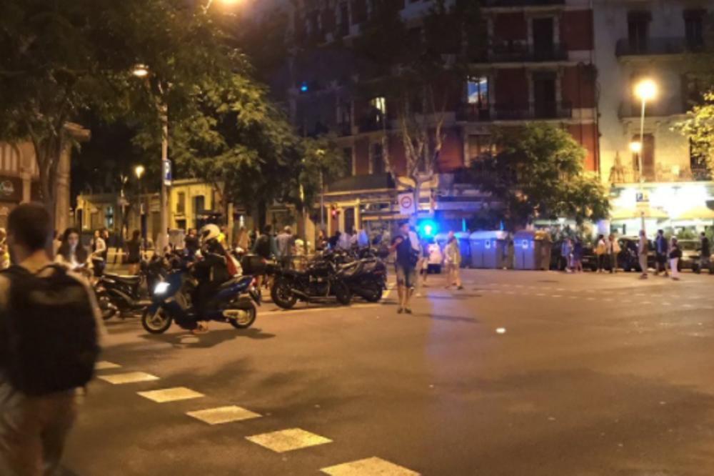 U BARSELONI U TOKU ANTITERORISTIČKA OPERACIJA: Policija opkolila područje Katedrale Sagrada Familia!