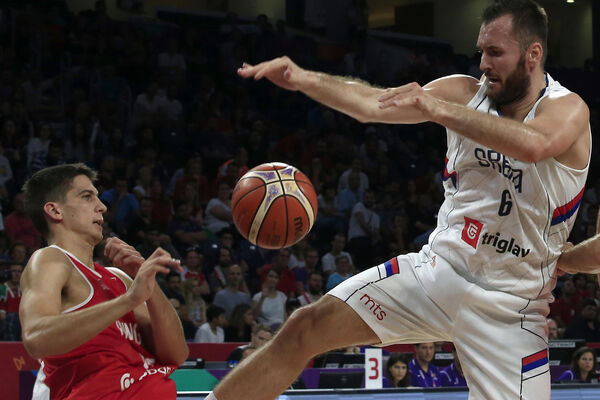 PROGRAM DANA NA EUROBASKETU: Srbi, Orlovi vam moraju danas biti ispred Lige šampiona!