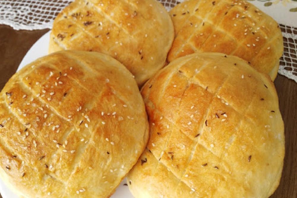 Punjene lepinje sa faširanim šniclama su najbolji sendvič koji možete pojesti! (RECEPT) (VIDEO)