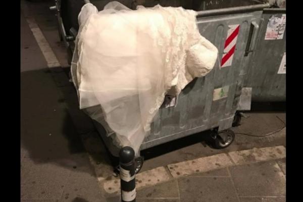 NOVOSADSKA ODBEGLA MLADA: Ovaj prizor je privukao pažnju svih, A ŠTA SE KRIJE IZA NJEGA? (FOTO)