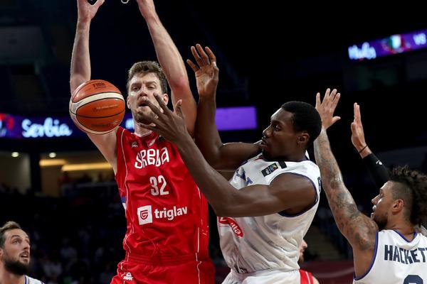 NAJNOVIJA VEST: Ognjen Kuzmić se probudio iz kome!