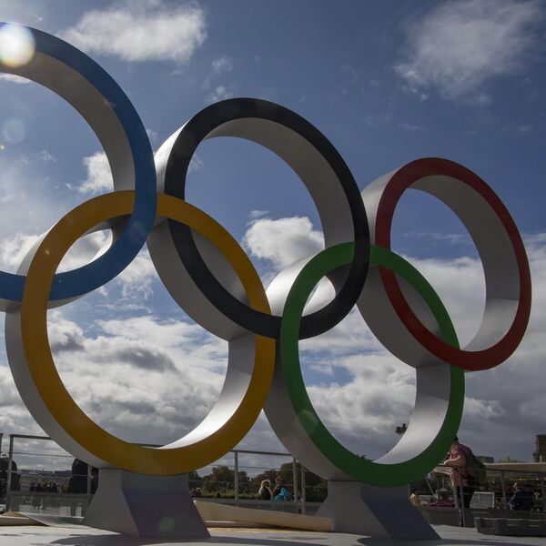 PAO OSVAJAČ OLIMPIJSKE MEDALJE: Svetski rekorder uhapšen jer je prekršio policijski čas!