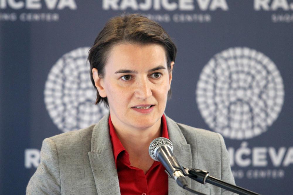 PREMIJERKA SE NADA DA NEĆE BITI POTREBE ZA POOŠTRAVANJEM MERA I DA ĆE GRAĐANI SHVATITI OZBILJNOST SITUACIJE!