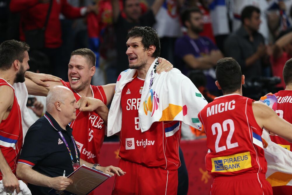 Boban Marjanović sa reprezentativcima  