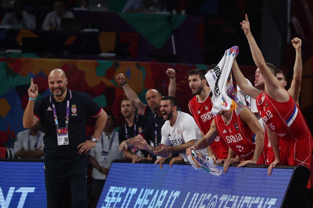 Đorđević u šaljivom tonu pred finale: U NBA nose mrežice posle pobede, Slovenci bi mogli da ponesu tablu! (FOTO) (VIDEO)