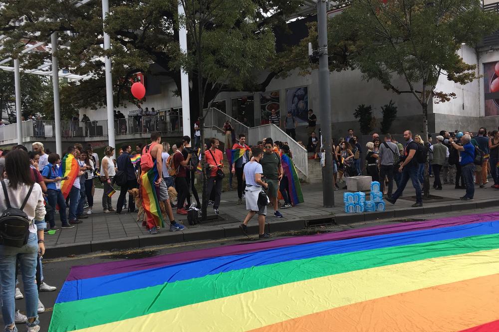 OVO SU IZMENE GRADSKOG PREVOZA ZBOG GEJ PARADE: Pročitajte, trebaće vam!