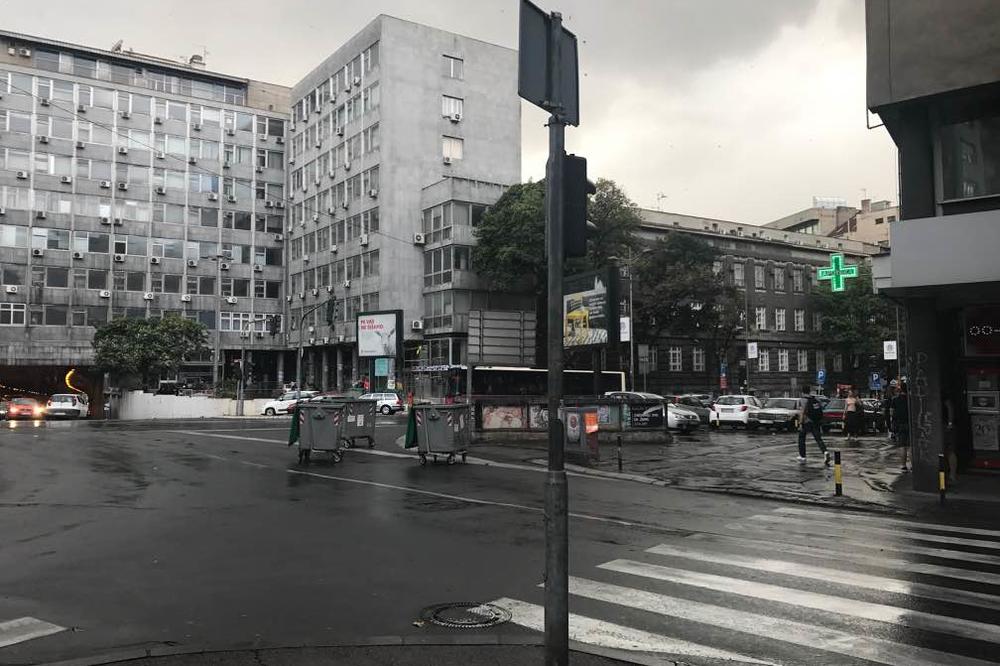 STIŽU OBLACI, KIŠA, MUNJE I GROMOVI: RHMZ upozorava na OBILNE PADAVINE u toku dana!