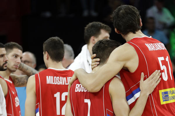 KO KOGA OVDE PRAVI LUDIM? Reprezentacija Srbije ipak ne može da računa na tri veoma važna igrača za mečeve kvalifikacija! (FOTO)