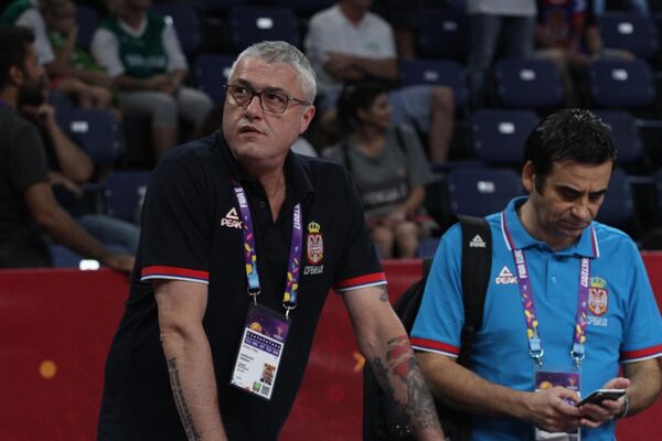 Danilović o ratu FIBA i Evrolige! Ako je iole pameti, rešenje će se pronaći! Za interes košarke! (FOTO)