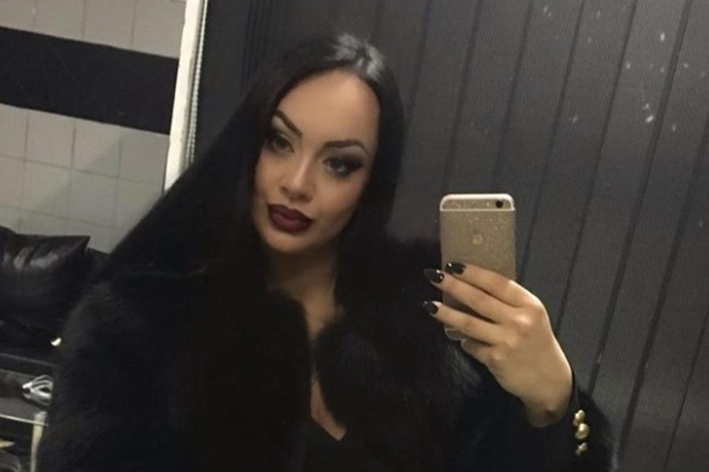 FATALNA SAŠKA OTIŠLA U POLITIČARE! Osuđena je zbog ucenjivanja SVEŠTENIKA prljavim snimkom, a sada je KANDIDAT