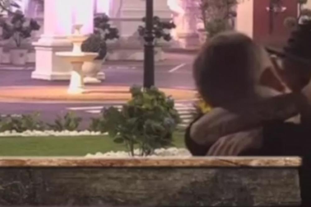 NOVA PERVERZIJA ANĐELE VEŠTICE: Smuvala i trećeg tipa, ono što mu je zatim uradila NIJE ZA SVAČIJE OČI! (VIDEO)