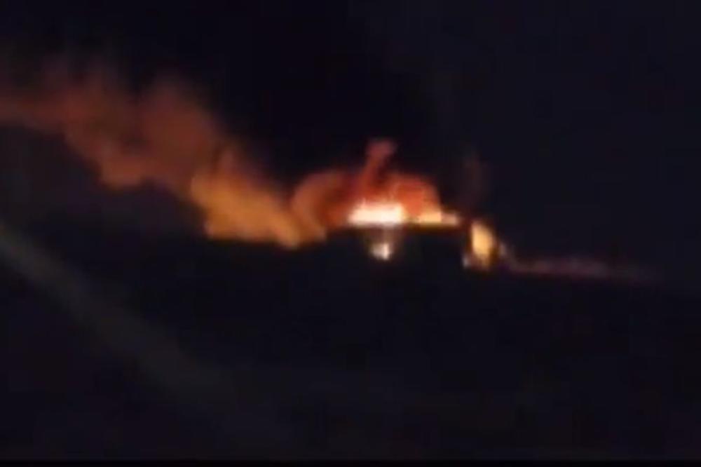 Zatvoren glavni aerodrom u Istanbulu nakon PADA AVIONA! (VIDEO)