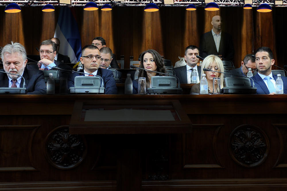 SUMNJIVE STAVKE! Nije Vulin jedini - kad zagrebete u imovinske karte ministara, IMA TU SVEGA!