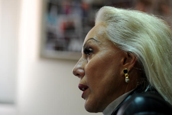 HAOS U PORODIČNOM DOMU: Brena zbog Filipa poludela na Priju i izbacila je iz kuće! Uhvatila je za ruku i pokazala joj gde je izlaz... (FOTO)