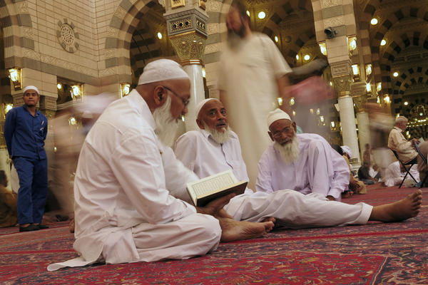 VLASTI SAUDIJSKE ARABIJE OGRANIČILE JAČINU ZVUKA U DŽAMIJAMA: Odluka dolazi nakon žalbe javnosti!