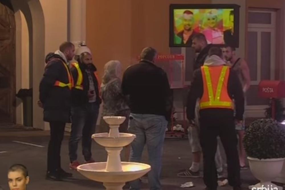 NOVI BRUTALNI OKRŠAJ U ZADRUZI: Anđela pred zoru pesničila Smilju, ni obezbeđenje nije moglo da je zaustavi! (VIDEO)