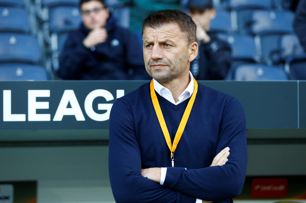 Partizan desetkovan na Banjici,  Đukić upozorava igrače da izađu iz "ludila"! (FOTO)