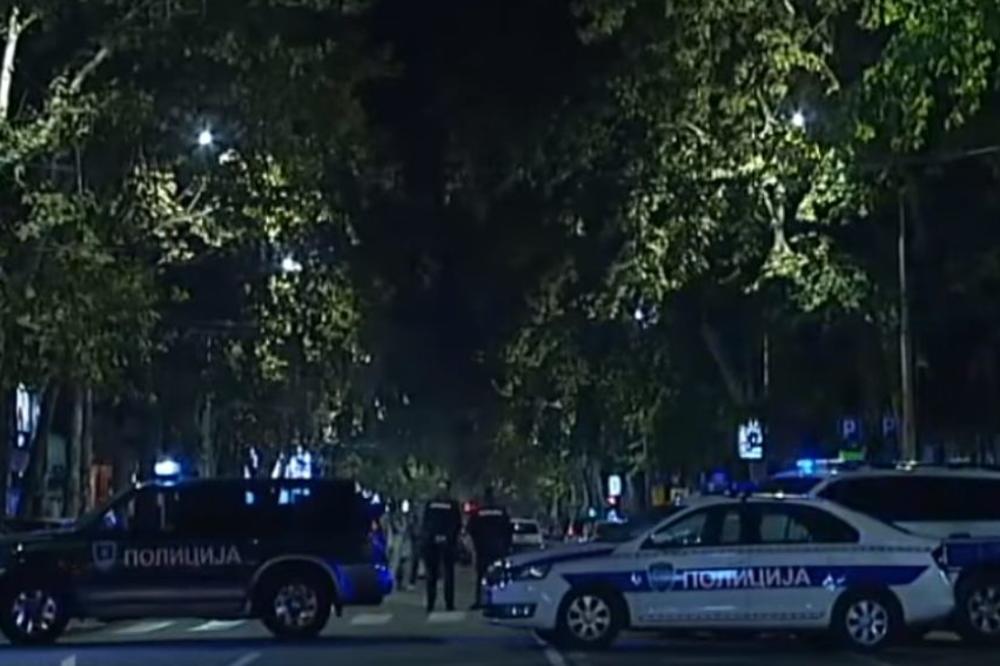 NEZAPAMĆENO NASILJE U ŠKOLI NA DORĆOLU: Dečaku stavili nož pod grlo!