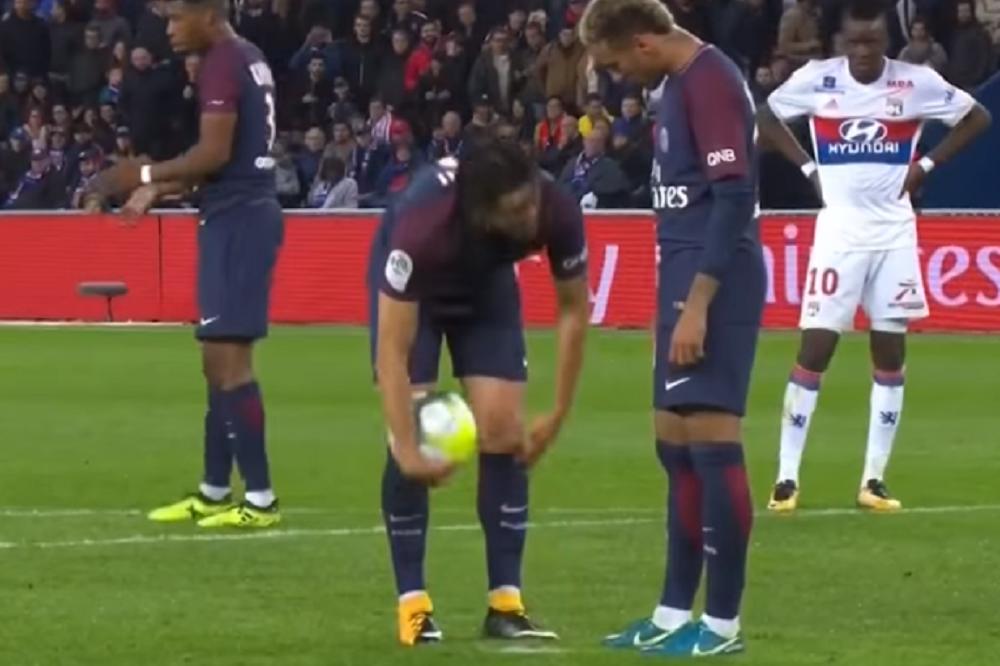 Gazde PSŽ-a nudile mito Kavaniju zbog Nejmara! (FOTO) (VIDEO)