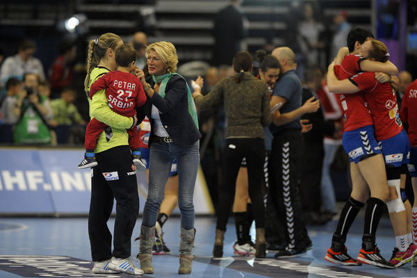 PROŠLA KROZ PAKAO! Legenda srpskog rukometa bila je žrtva nasilja u porodici: Tukao me je i mnogo je pio, na kraju sam se i razbolela!