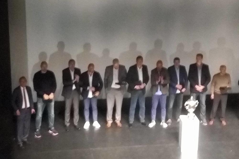 Održana premijera filma o zlatnoj generaciji jugoslovenske košarke! Ovacije za Saleta, Rađu, Karija i ekipu! (FOTO) (VIDEO)