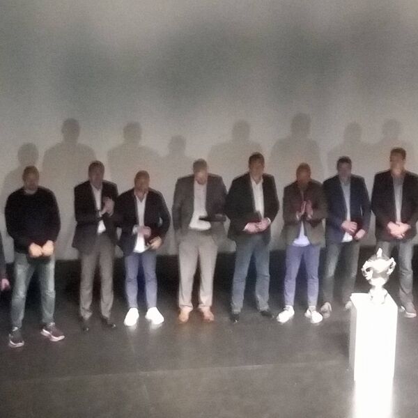 Održana premijera filma o zlatnoj generaciji jugoslovenske košarke! Ovacije za Saleta, Rađu, Karija i ekipu! (FOTO) (VIDEO)