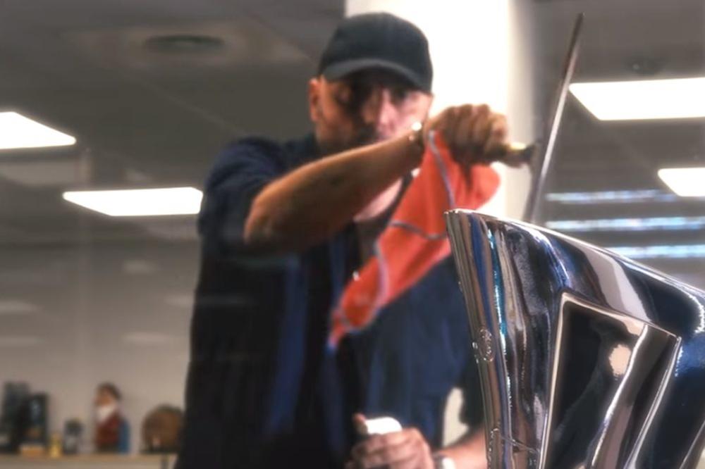 Sale Đorđević je spreman na sve samo da se dočepa trofeja, pa čak i da pere prozore! (VIDEO)