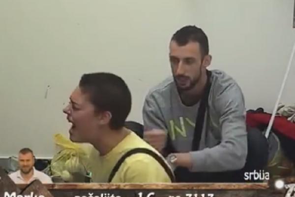 POLUDELA, URLALA I PLAKALA! Mina saznala da je posle se*sa sa njom Đekson ljubio Anđelu! Drama je trajala... (VIDEO)