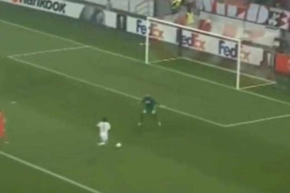 Da li je ovo momenat koji će koštati Crvenu zvezdu prolaska u eliminacionu fazu Lige Evrope? (VIDEO)