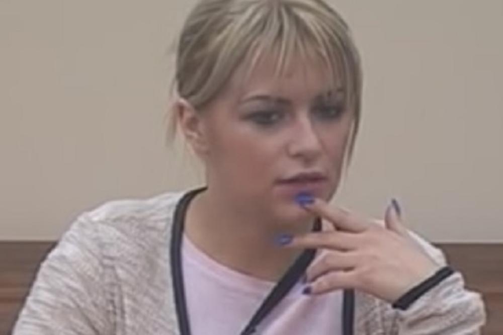 SA 17 GODINA RODILA DETE POPULARNOM PEVAČU? Otkrivena šokantna tajna učesnice Parova!